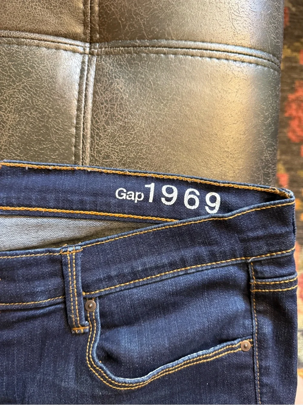 2010s Era Gap 1969 Dark Wash Legging Skinny Jeans